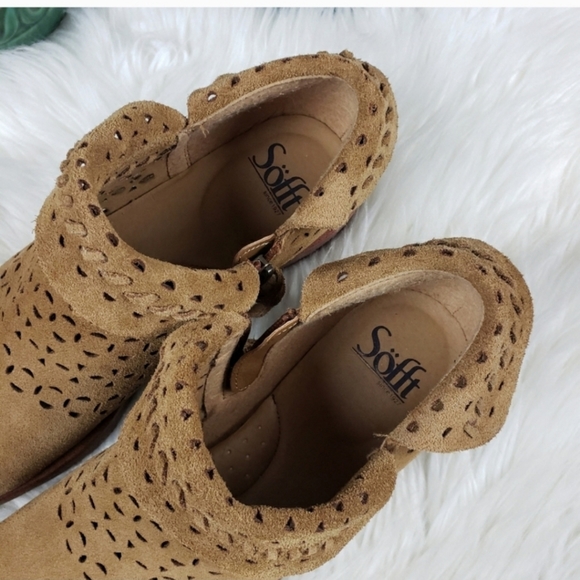 Sofft leather lazer cut booties 8.5 - Picture 11 of 15